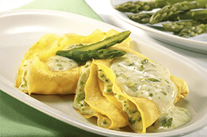 Crêpes con asparagi e prosciutto cotto
