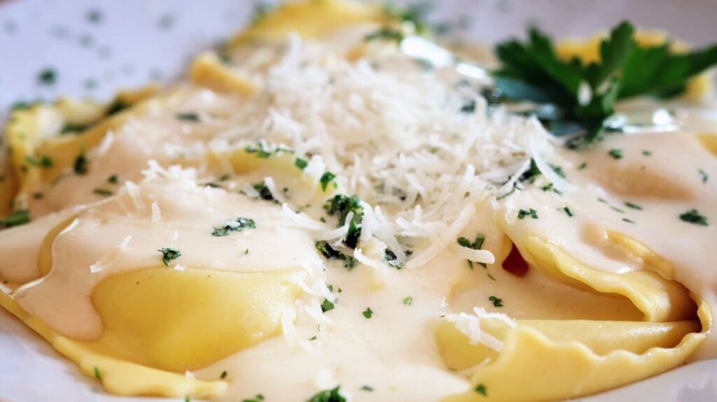 ravioli-con-fonduta