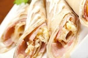 Crêpes con prosciutto cotto e mozzarella