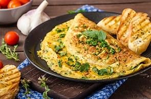 Omelette con Erbe Aromatiche