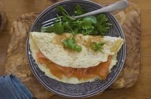 Omelette con salmone affumicato e brie