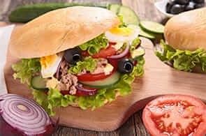 Pan bagnat alla nizzarda