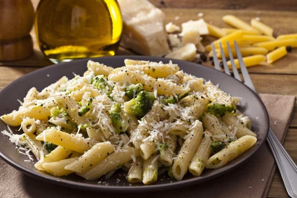 Pasta ai broccoli e caprino