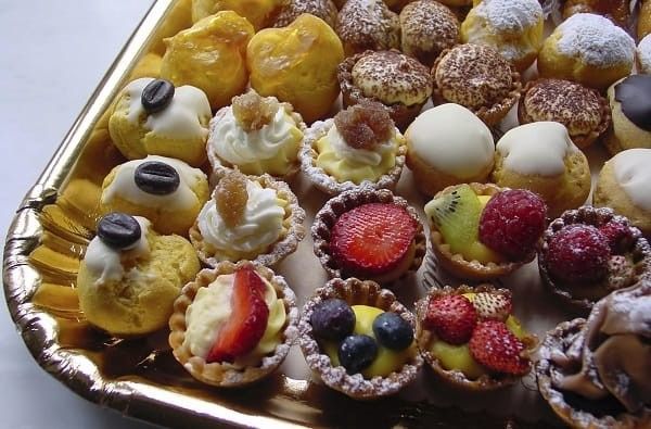 Petit Four: il Dolce di Fine Pasto Francese