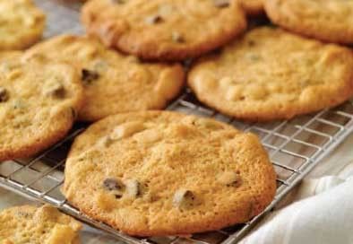 Biscotti con mandorle e melassa
