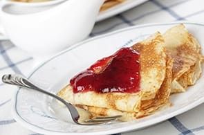 Crêpes e marmellata di fragole