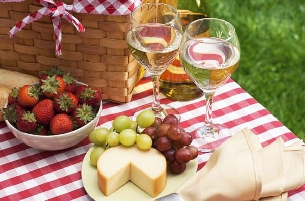 Il Picnic Provenzale - Come Godersi i Gusti e gli Odori di una Terra Magica