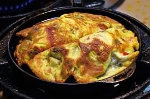Omelette alla Lionese