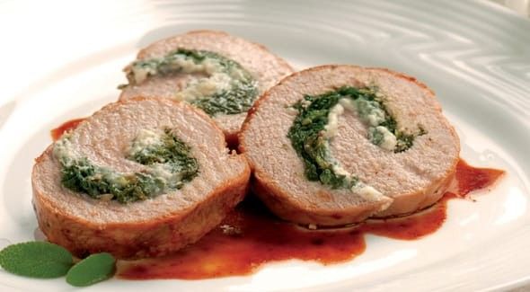 Rotolo di carne con erbette e Roquefort