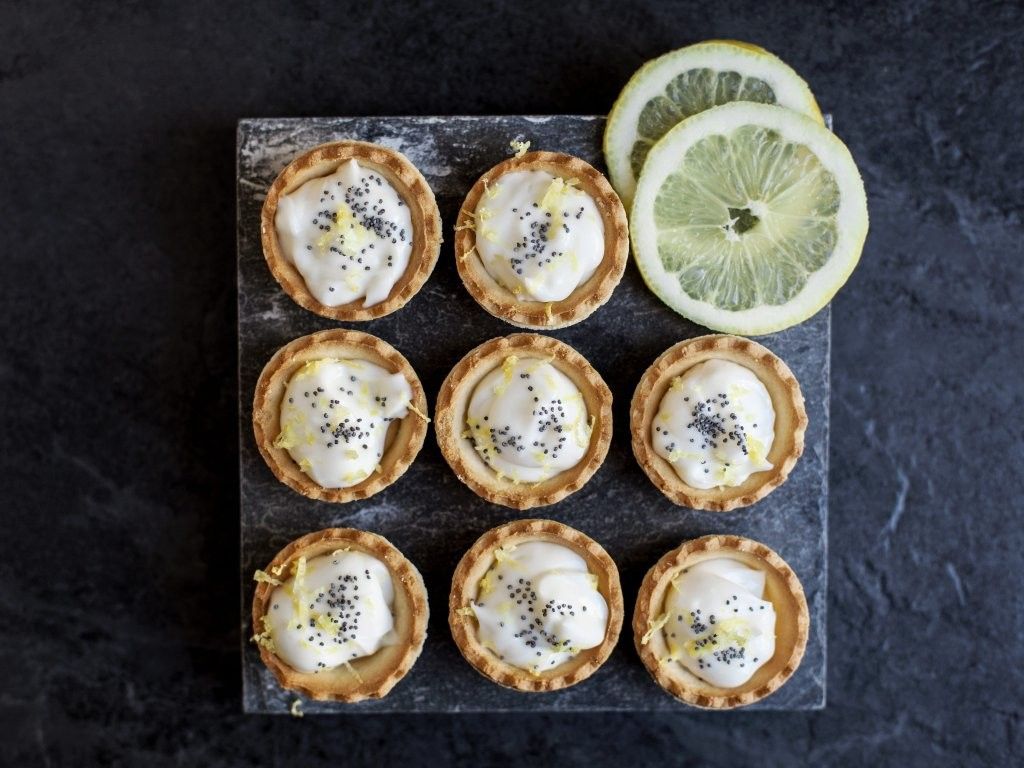 Tartellette con formaggio di capra