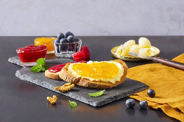 Pane, burro e marmellata
